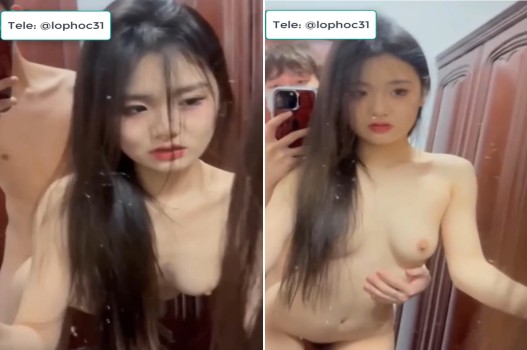 Gái xinh quan hệ trước gương quyến rũ
